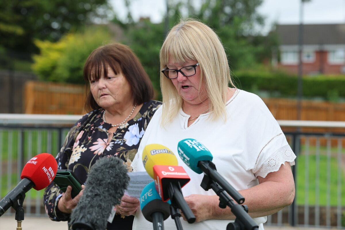 Family members of affected patients, Tanya (right) and Shirley, reading statements to the media outside Craigavon Crown Court. Picture:Liam McBurney/PA Wire
