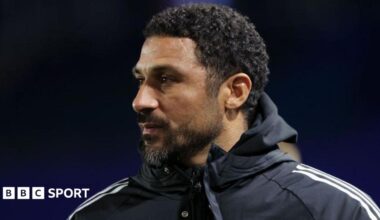 Hayden Mullins on the touchline during his time at Fulham