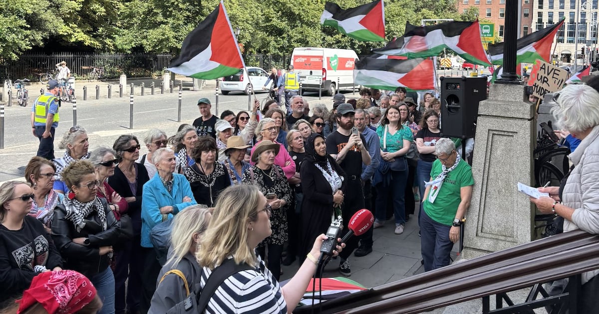 Protesters gather in solidarity with Gazan students denied visas to Ireland – The Irish Times