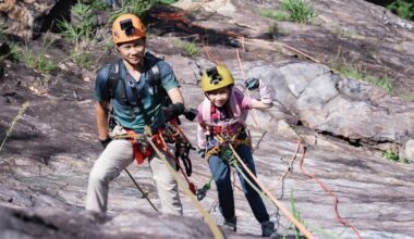 Vietnamese cave explorer, 12-year-old daughter conquer 300-meter waterfall in Hue