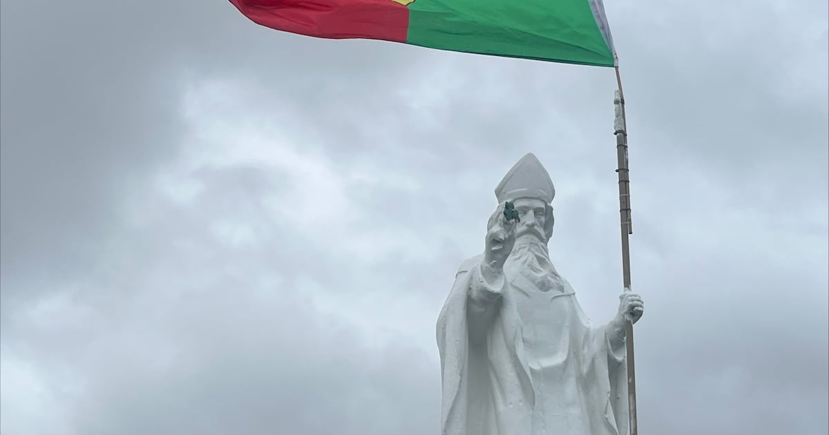 Former presidents, current prime ministers and Britpop kings celebrate Mayo’s All-Ireland triumph – The Irish Times