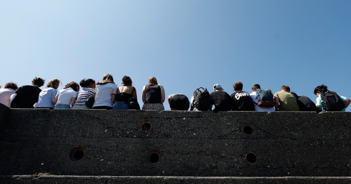Met Éireann issues heat warning for 12 counties with temperatures set to soar – The Irish Times