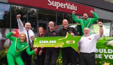 Laois Family Syndicate Collect Winning Lotto Prize