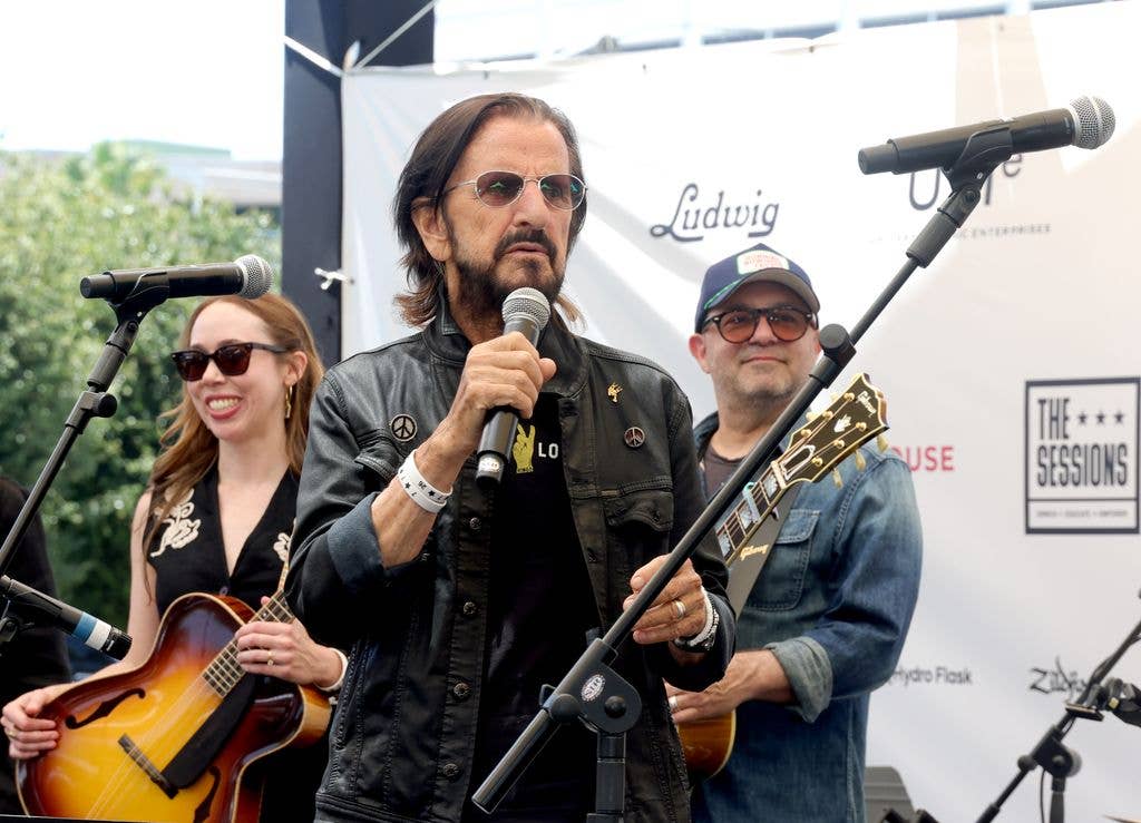  Ringo Starr speaks during Ringo's Peace & Love Birthday Celebration 