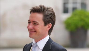 Princess Beatrice's husband sends public message to Kate Middleton in rare show of support