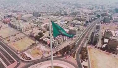 Saudi real GDP contracts 4.8 pct in Q2 as oil activity plunges