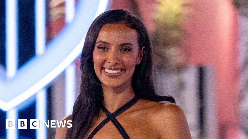 Love Island UK crowns winners of twist-filled series - BBC