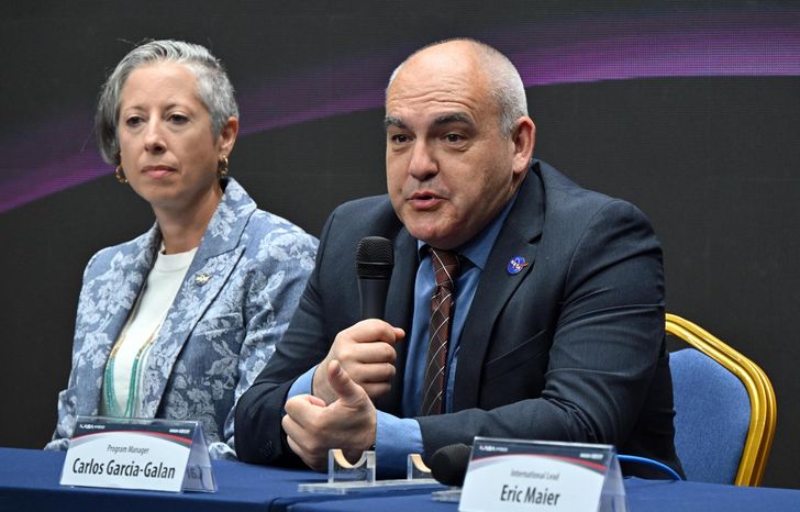 NASA Moon Base Program Manager Carlos Garcia-Galan, right, speaks during a press conference hosted by the Korea AeroSpace Administration (KASA) in Seoul, Wednesday. Chief Architect Nujoud Merancy joined Garcia-Galan at the event. Courtesy of KASA 