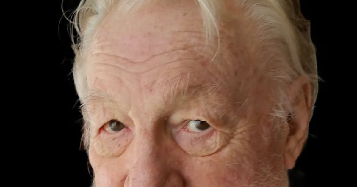 Remembering Ronald Dixon: Belfast-born stained glass expert in US – The Irish News