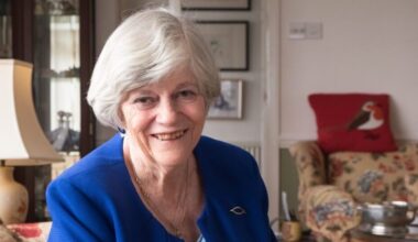 Ann Widdecombe beaten 21 times with hammer as she ate lunch