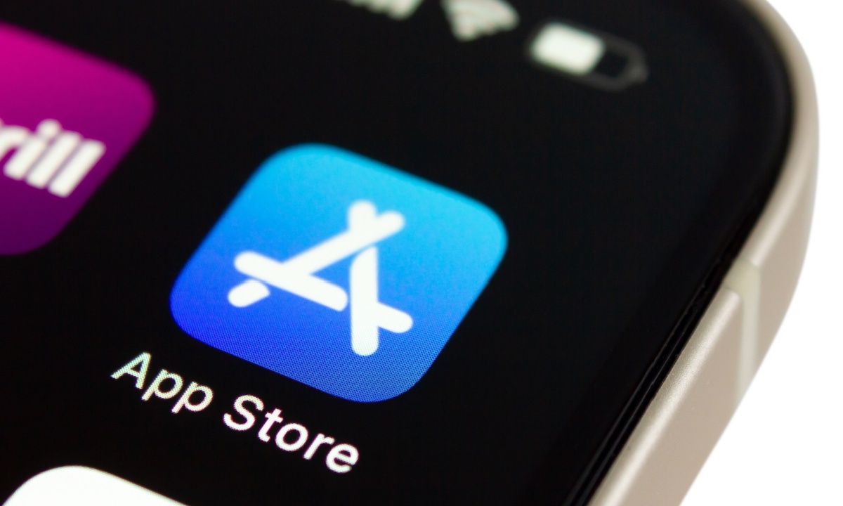 Apple to Add Virtual Shopping Assistant to App Store