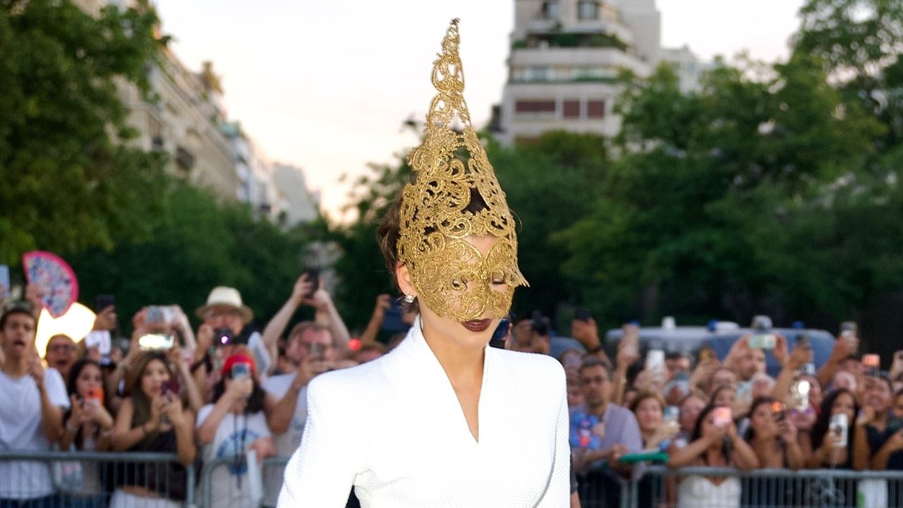 Zendaya’s Latest ‘Odyssey’ Look Was Blessed by the Fashion Gods