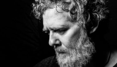 Oscar-winning musician and actor Glen Hansard dies in Dublin motorbike crash – The Irish Times