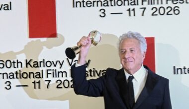 Dustin Hoffman Recalls Robert Redford While Getting Karlovy Vary Award