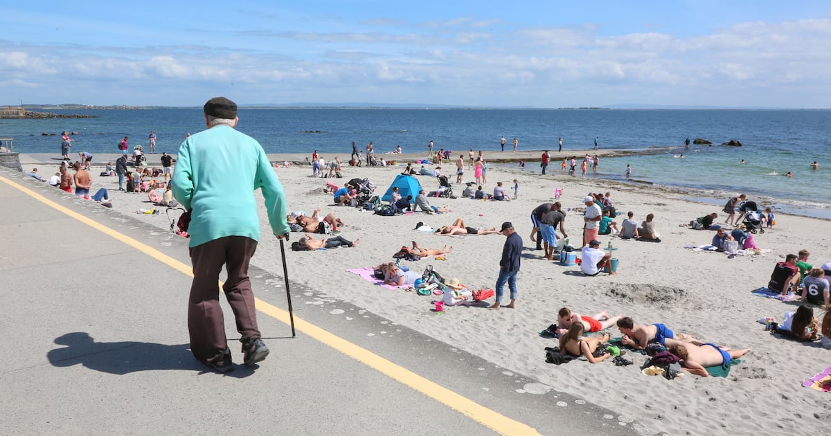 Salthill promenade shop says competing kiosk nearby is hitting frozen fruit tub sales – The Irish Times