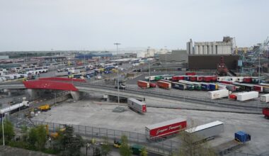 Blow to idea of relocating Dublin Port and using site for housing – The Irish Times