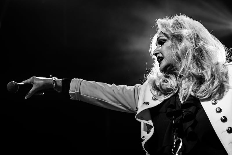 Bonnie Tyler performs in concert at Gran Teatro CaixaBank Príncipe Pío on in Madrid, Spain, 2024. Photo: Aldara Zarraoa/Redferns
