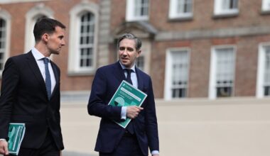 €1.5bn to be set aside for tax package for workers in summer economic statement – The Irish Times