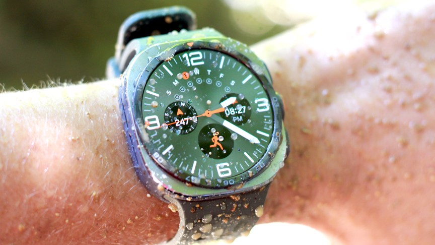 The Galaxy Watch Ultra 2 can withstand the elements.