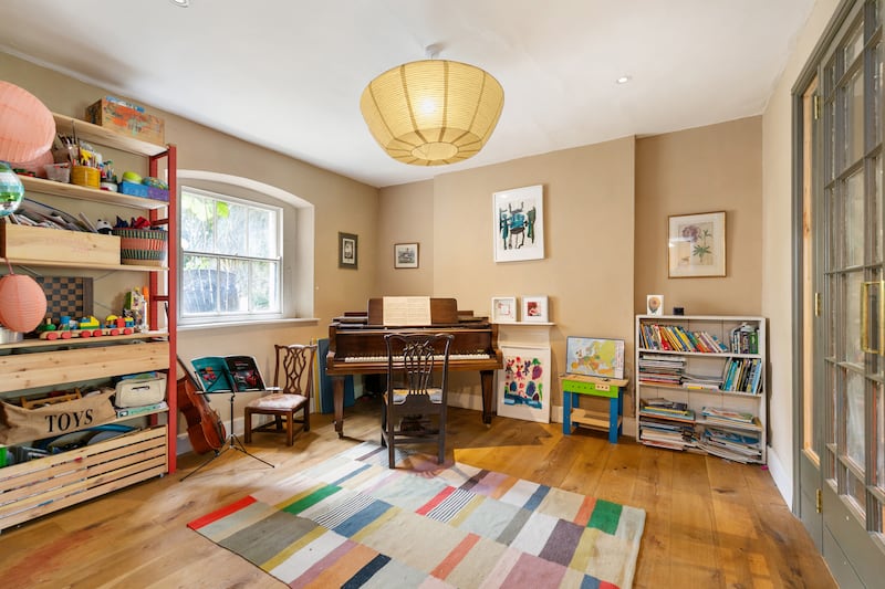 Basement music room