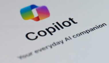 Microsoft Merges Enterprise and Consumer Copilot Apps