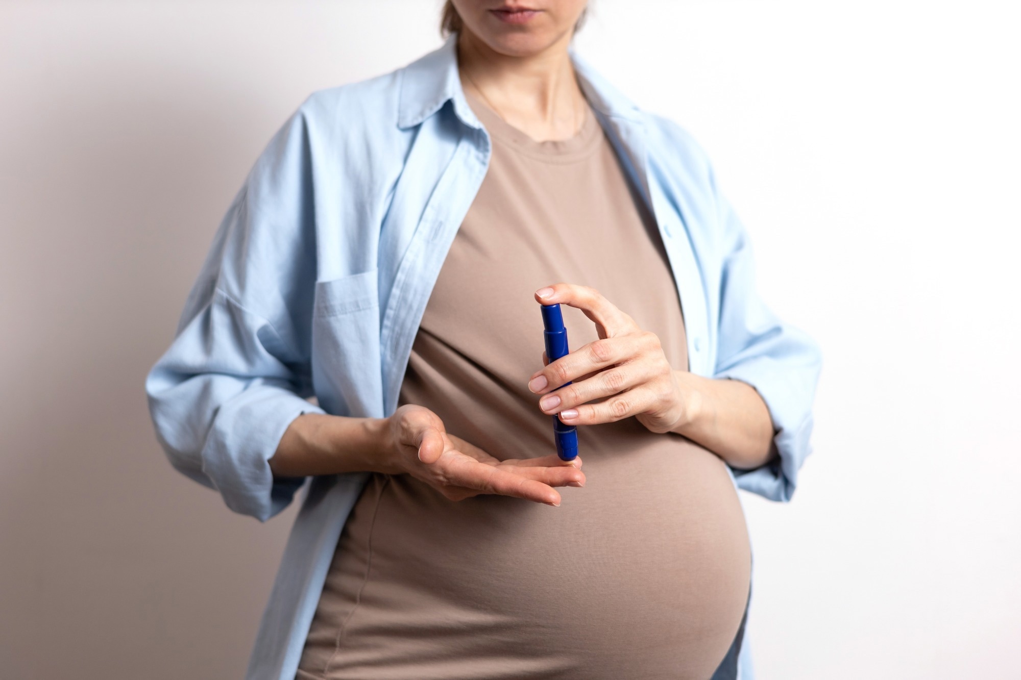 Study: Effects of lactoferrin-enriched dairy product on iron status in women with gestational diabetes mellitus. Image Credit: Anna Brusnicyna