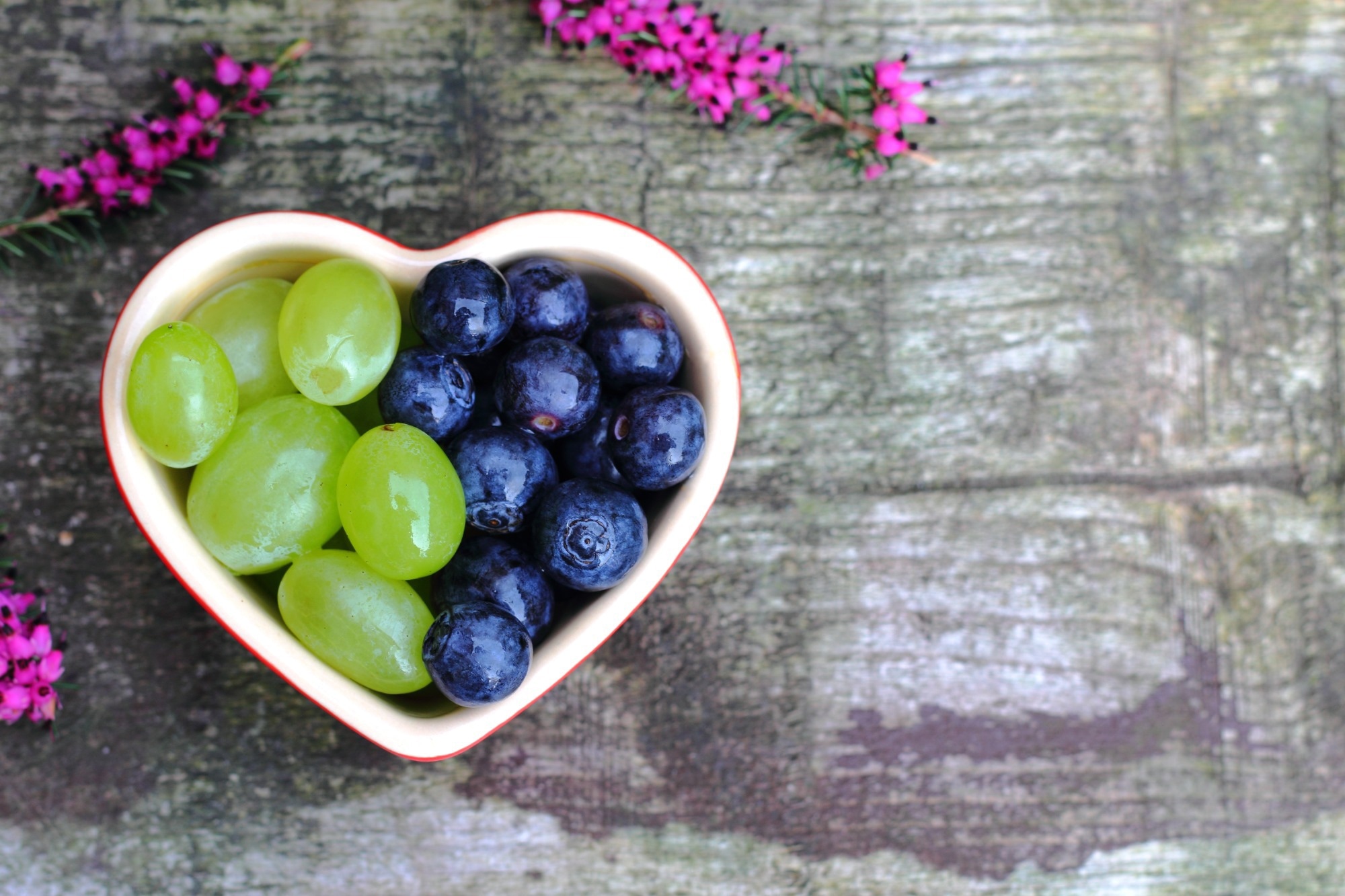 Study: Polyphenols and Cardiovascular Health: Emerging Relevance for Blueberries, Grapes, and Red-Fleshed Table Grapes. Image Credit: Den Debono / Shutterstock