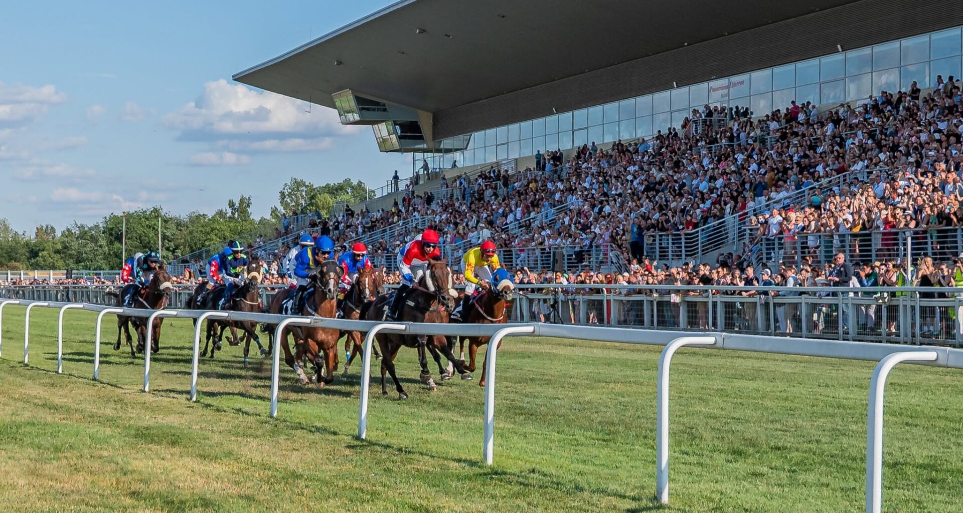Tattersalls Ireland Announces First Hungarian Racing Sponsorship at Kincsem Park