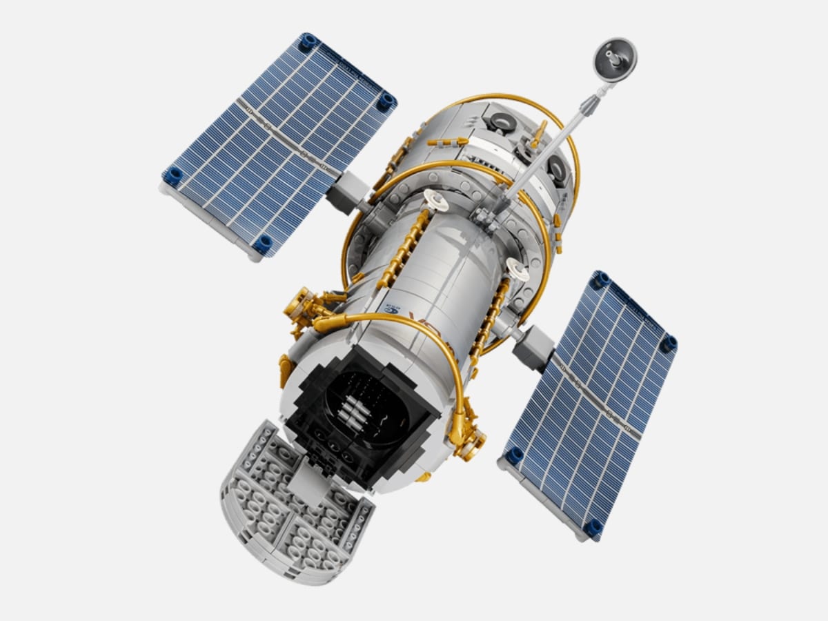 Lego icons hubble space telescope 5