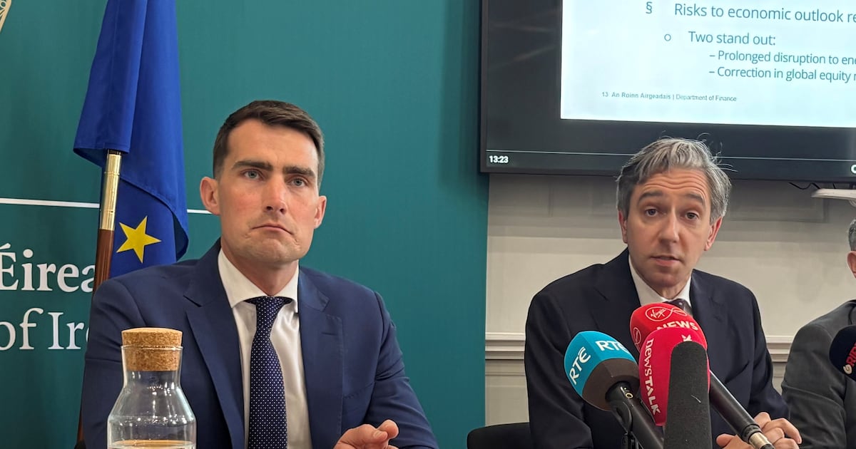 Adjusting income tax bands and credits for inflation would cost more than €1bn next year – The Irish Times