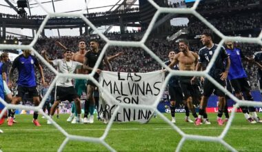 What’s the story behind Argentina players holding up a banner about the Falkland Islands? – The Irish Times