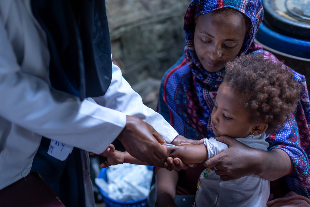 Experts Warn of Health Risks, Stress Vaccines Amid Measles Resurgence