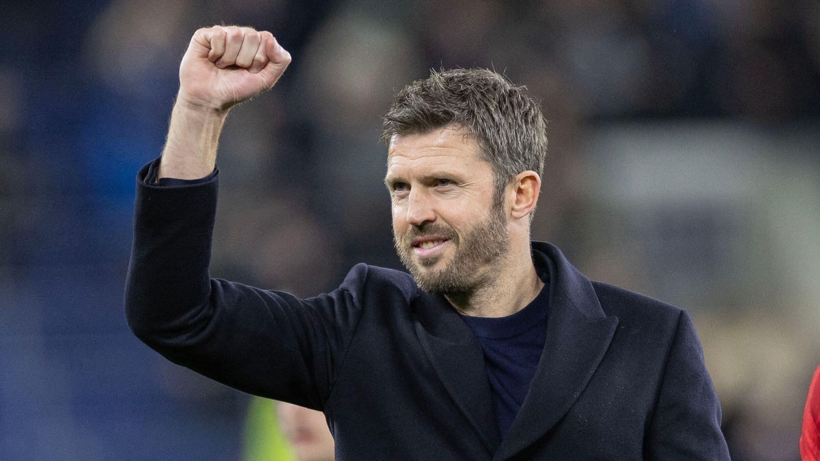 Man Utd eye Prem striker who Hargreaves, Butt want them to sign; Vlahovic another option