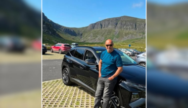 Ooh Aah Paul McGrath - Irish football legend visits Waterford