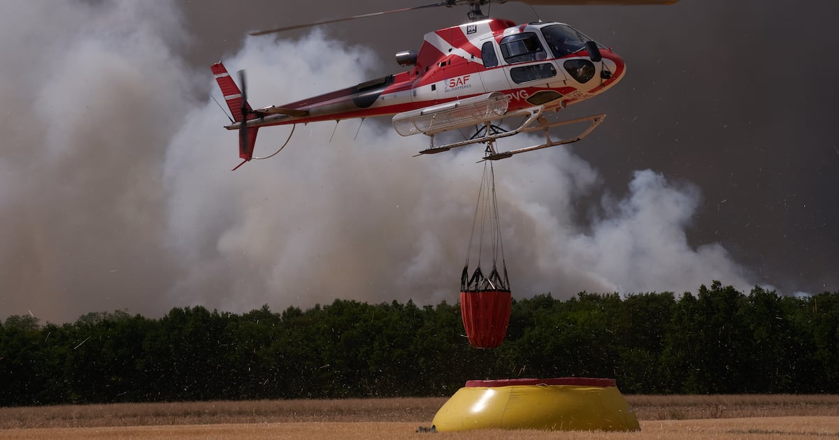 Firefighters battle forest fires in France as Italian authorities brace for 44 degrees – The Irish Times