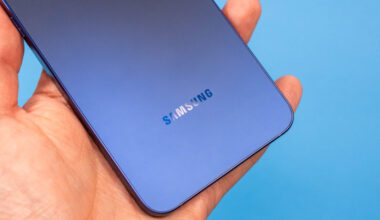 Samsung logo phone