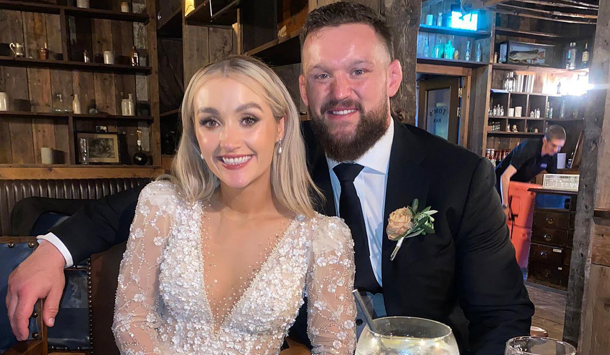 Andrew Porter's wedding day gift from wife is something he'll cherish forever