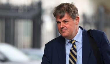 RTÉ’s TV licence sales decline by almost 200,000 in past four years – The Irish Times