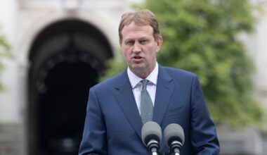 Solicitors to consider Minister’s changes in criminal defence legal fee payments aimed at resolving dispute – The Irish Times