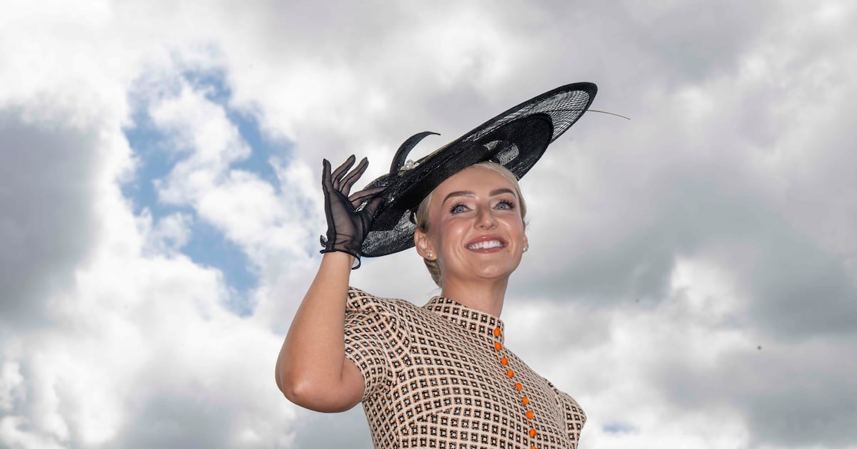 In pictures: Lisa Walsh scoops €10,000 prize on Ladies Day at the Galway Races – The Irish Times