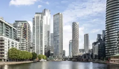 Patel Taylor gets the go-ahead for flats, hotel and co-living tower in Docklands