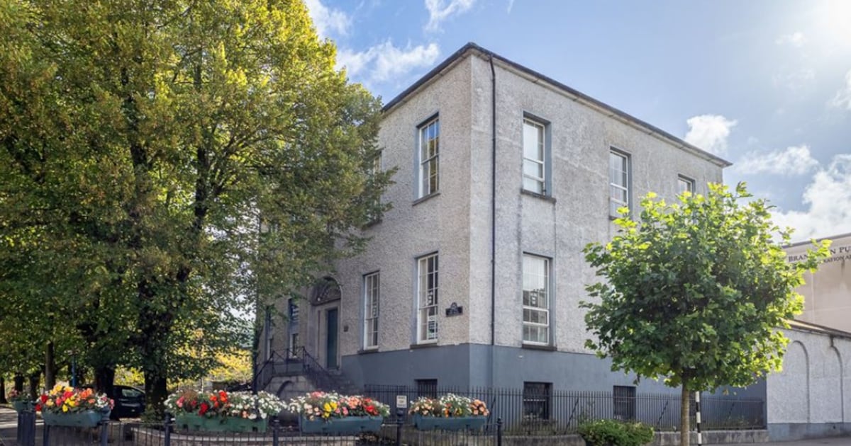 Fianna Fáil sells Clonmel property for €507,000 in bid to reduce debt levels – The Irish Times