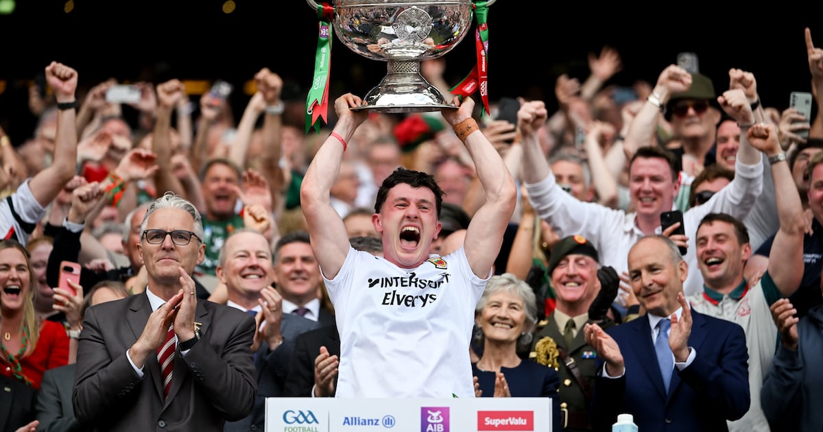 Mayo’s All-Ireland victory: Celebrations stop traffic as Castlebar homecoming awaits – The Irish Times