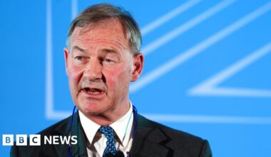 Restore Britain leader describes Dunblane tragedy as 'one murder' - BBC