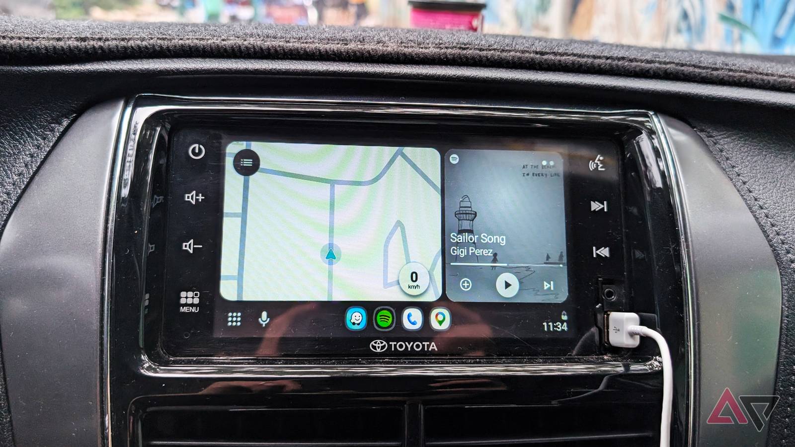 Android Auto crashes are back with a vengeance in the latest update