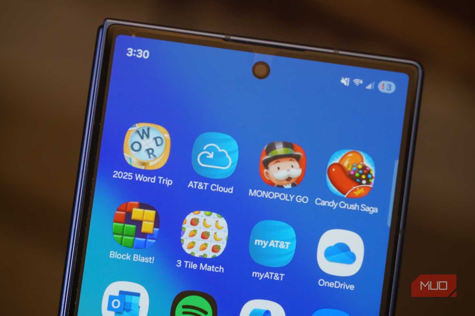 Bloatware apps pre-installed on a Samsung Galaxy phone.