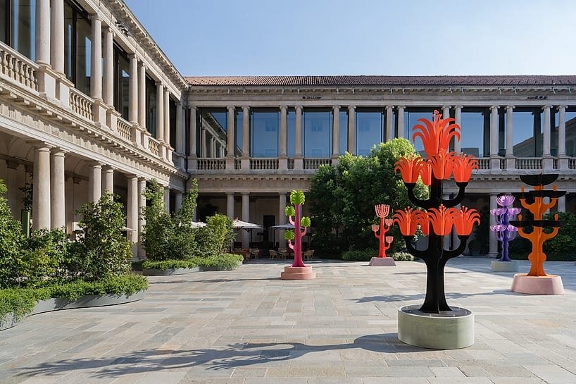 an archipelago of botanical sculptures by agostino iacurci fills historic courtyard in milan - 4