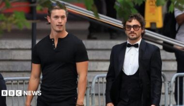 Taylor Swift wedding live updates: Celebs arrive at Madison Square Garden