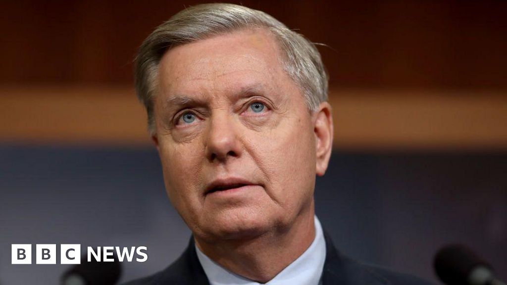Lindsey Graham remembered by Trump as 'giant of the US Senate' at funeral - BBC
