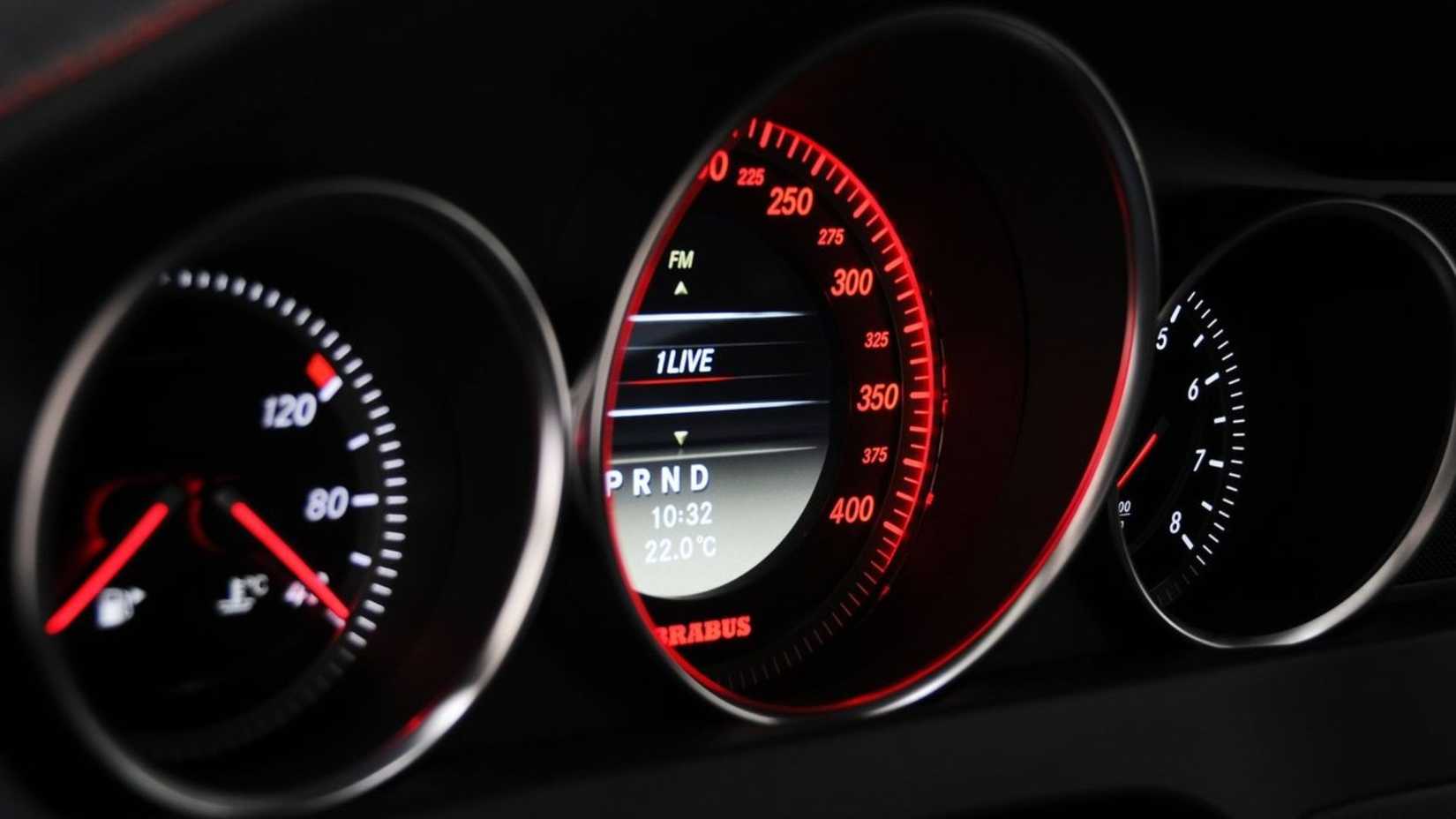 2012 Brabus Bullit Coupe 800 clocks